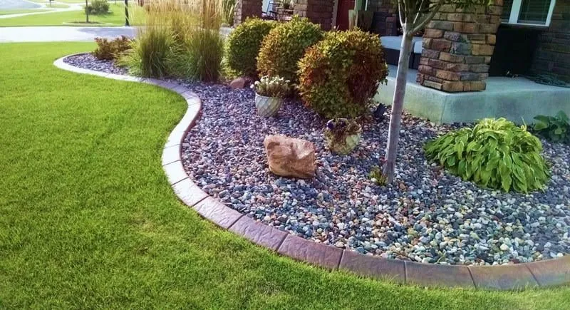 Reliable landscape installation experts serving Buffalo, MN - Curb Creations