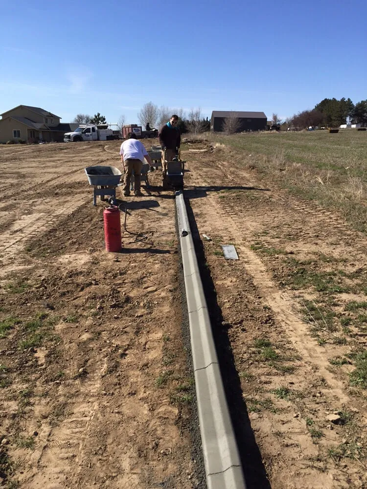 Custom landscape installation for homes in Kennewick, WA by Curb Creations
