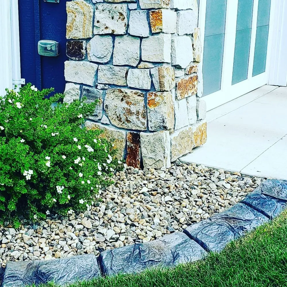 Professional residential landscaping in Riverside, CA - Curb Tech