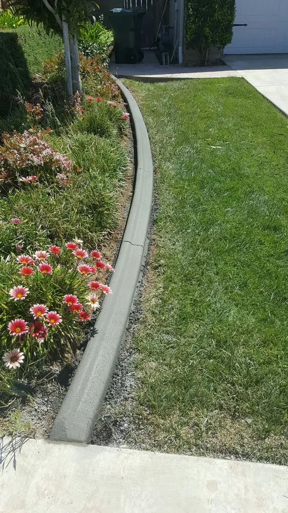 Custom landscape installation experts serving Riverside, CA - Curb Tech