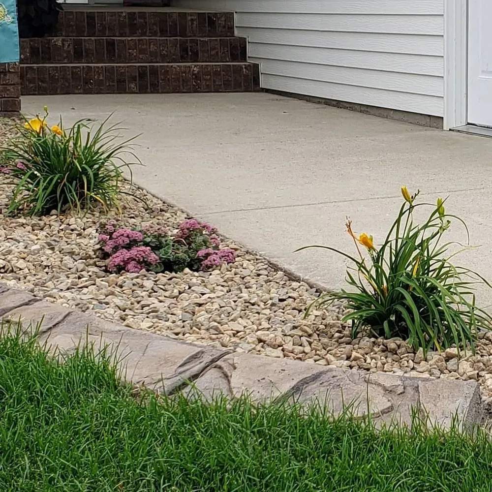 Professional landscape design experts serving Riverside, CA - Curb Tech