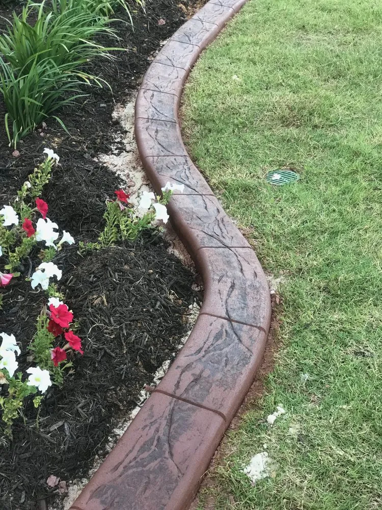 Top-rated yard maintenance in Roanoke, TX by Curb Your Nature