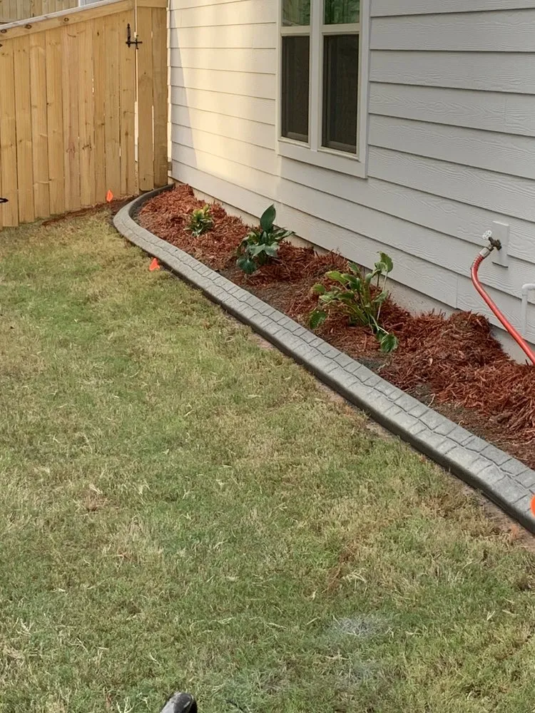 Affordable garden landscaping in Cartersville, GA - Curbin USA Landscp Curbing