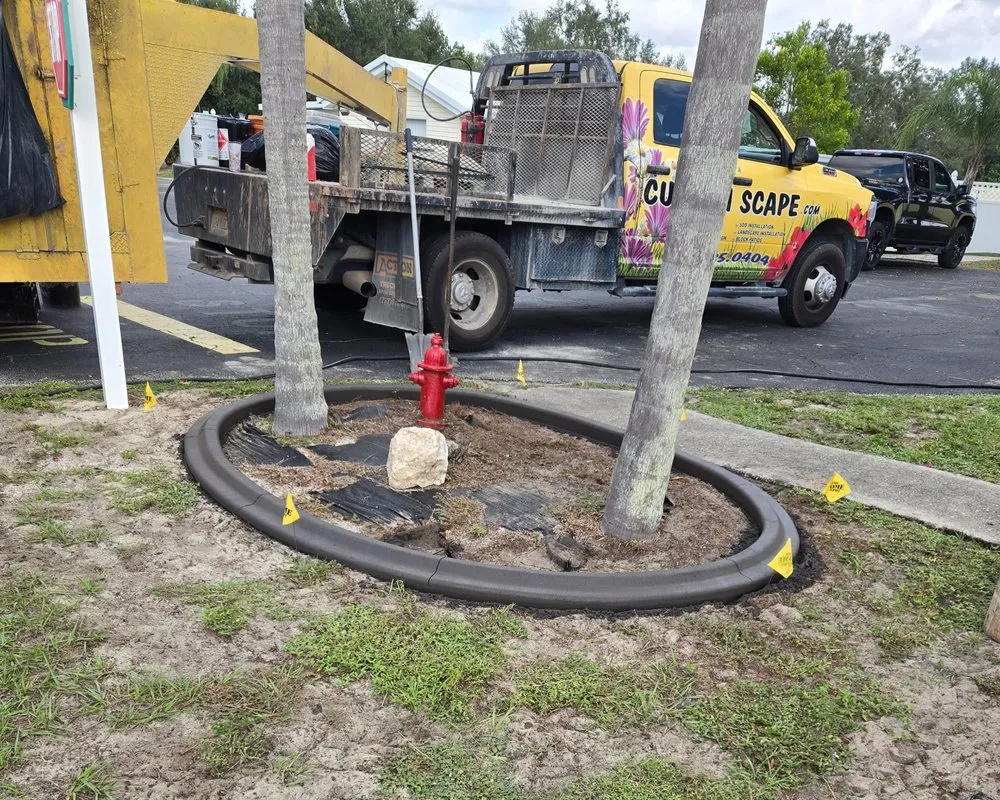 Professional yard cleanup service for outdoor upgrades across Sebring, FL - Curb'n Scape