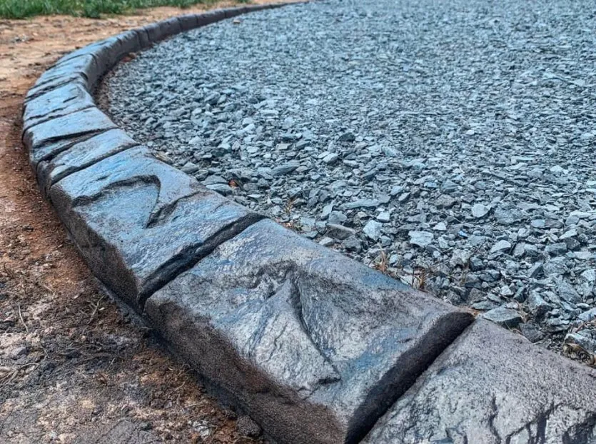 Expert residential landscaping for beautiful yards in Palmyra, TN by Curbpro Custom Concrete
