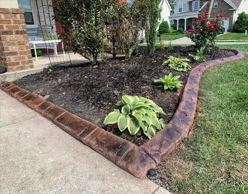Affordable outdoor landscaping for beautiful yards in Palmyra, TN by Curbpro Custom Concrete