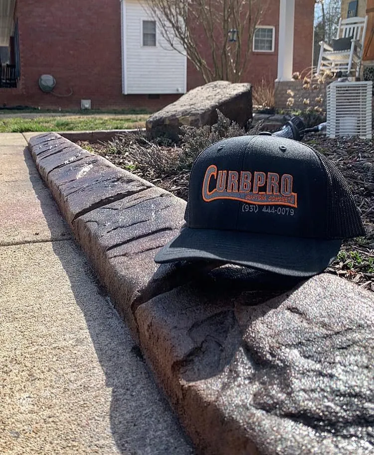 Custom landscape installation experts serving Palmyra, TN - Curbpro Custom Concrete