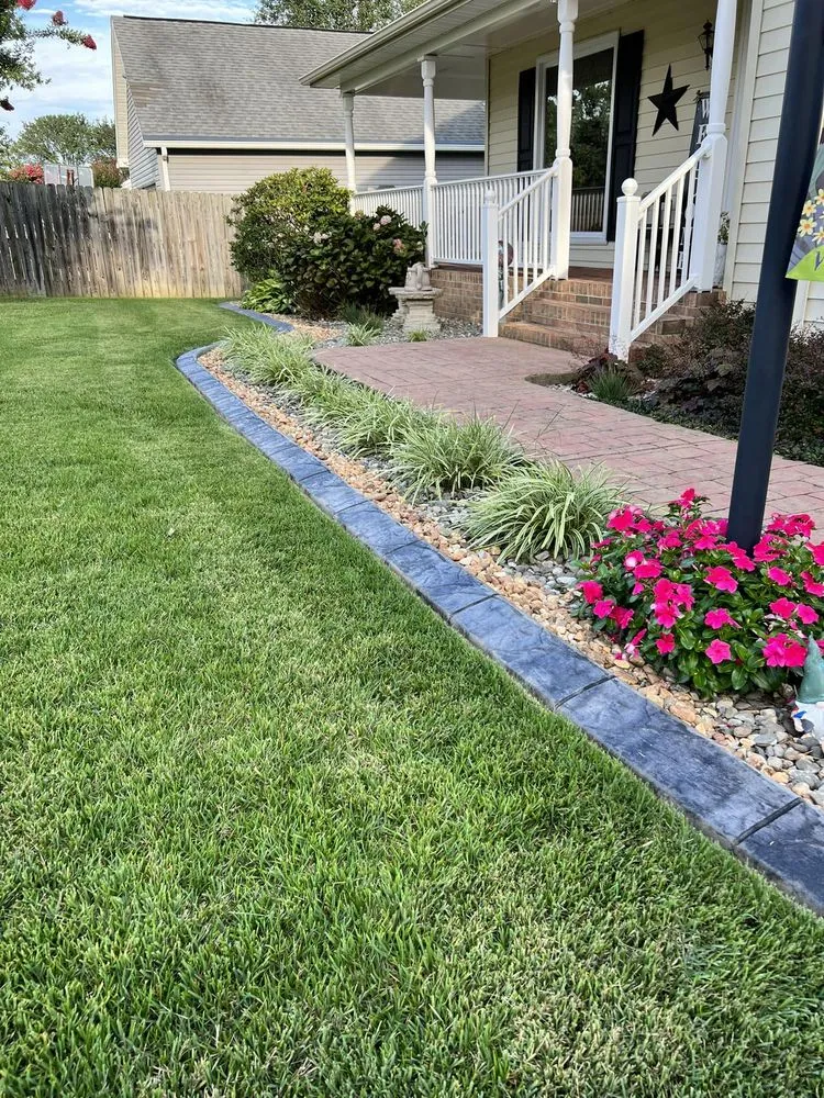 Top-rated yard maintenance experts serving Potomac, MD - Curbs Gone Wild