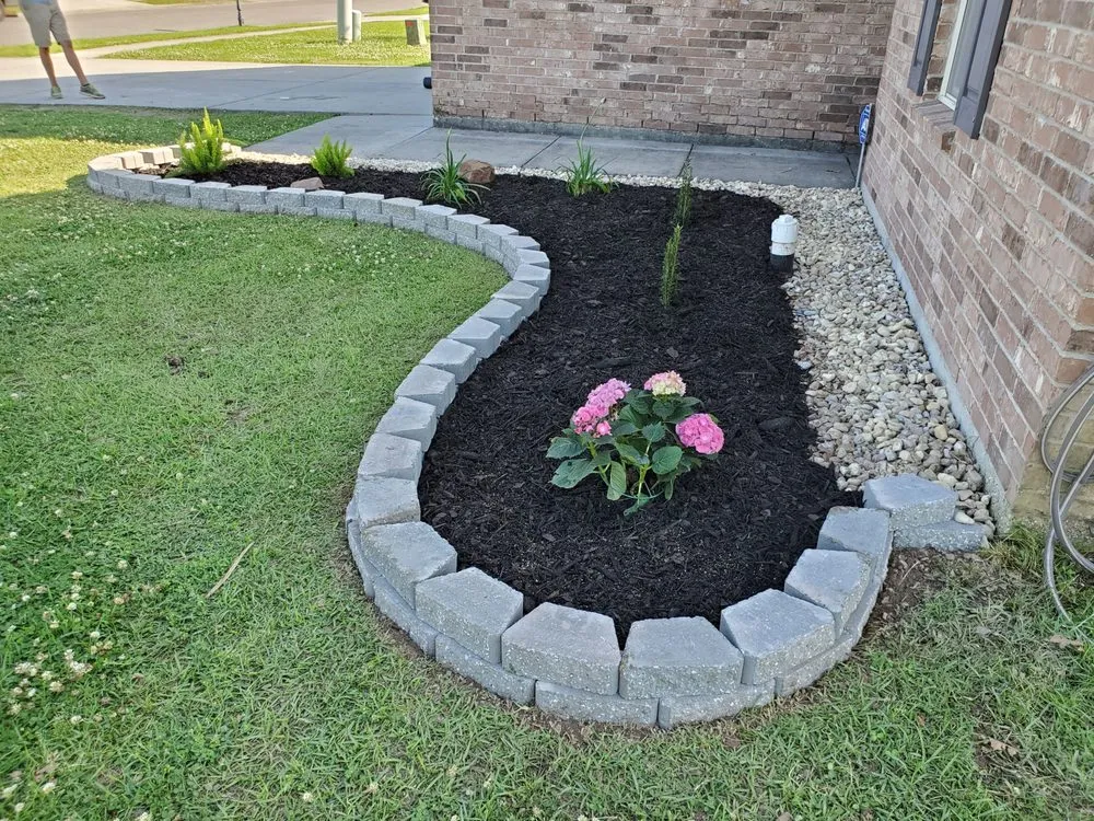 Trusted yard cleanup service experts serving Prairieville, LA - Curbside Solutions