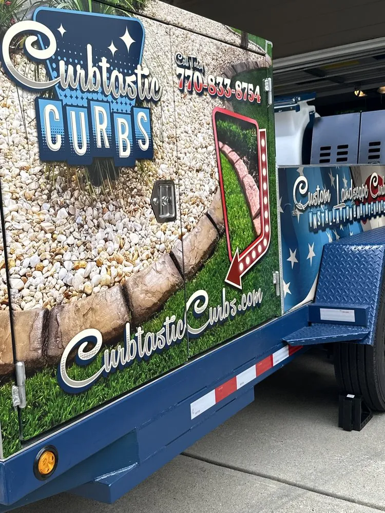 Reliable yard cleanup service experts serving Cumming, GA - Curbtastic Curbs