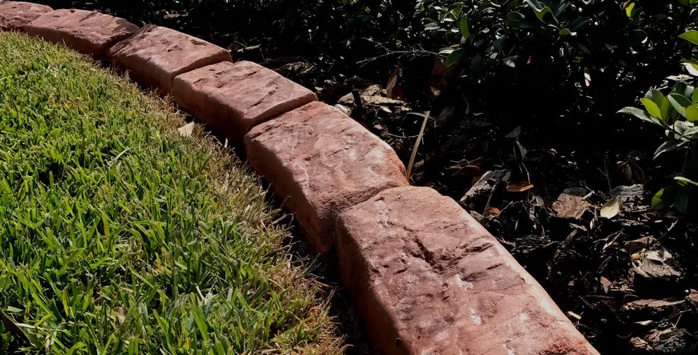 Local yard maintenance in Cumming, GA by Curbtastic Curbs