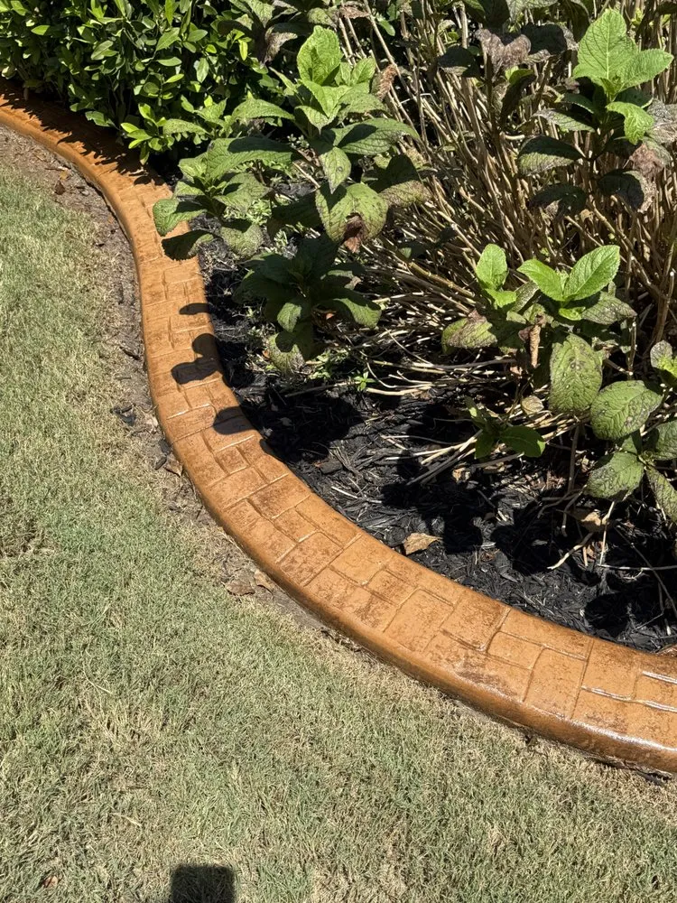Top-rated residential landscaping near you across Cumming, GA - Curbtastic Curbs
