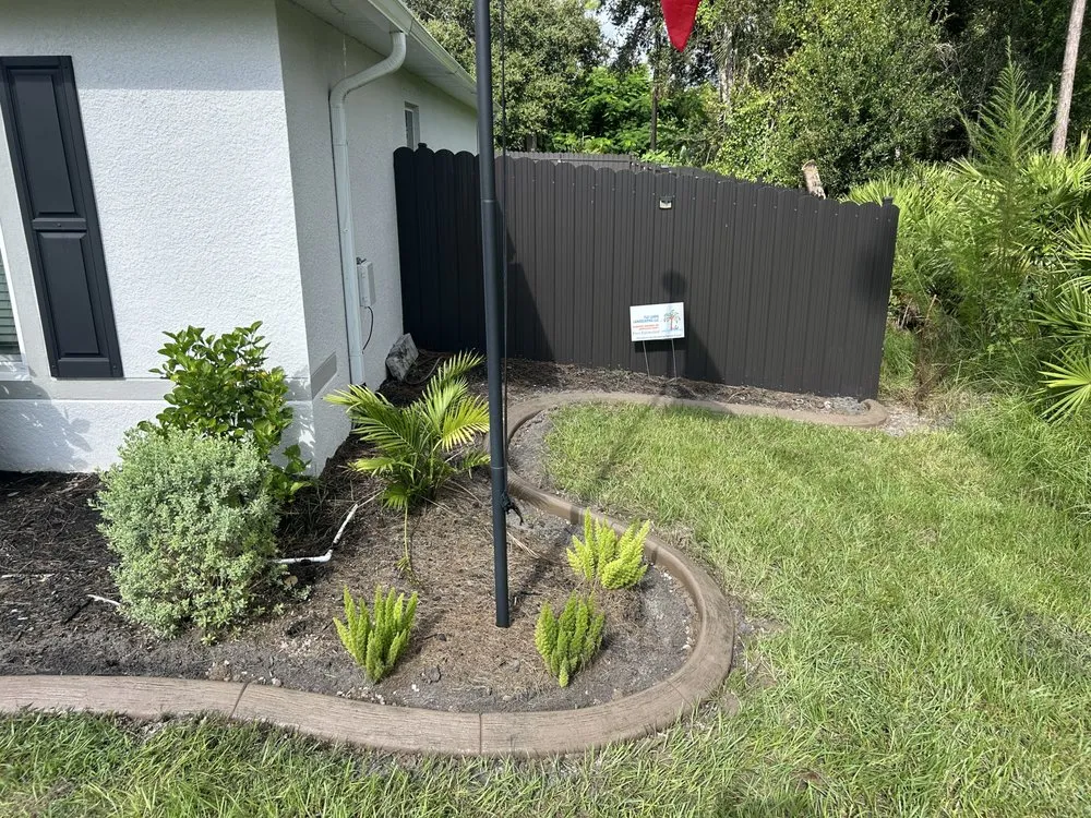 Top-rated yard maintenance in North Port, FL - Curbwyzer