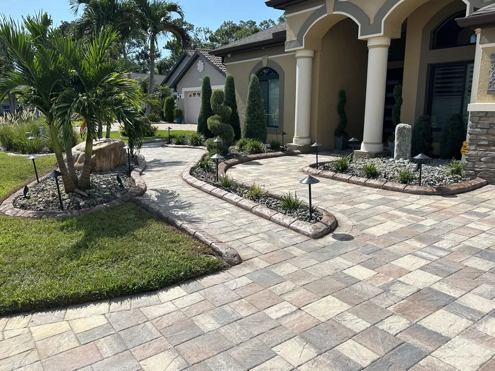 Trusted lawn care service near you in North Port, FL by Curbwyzer