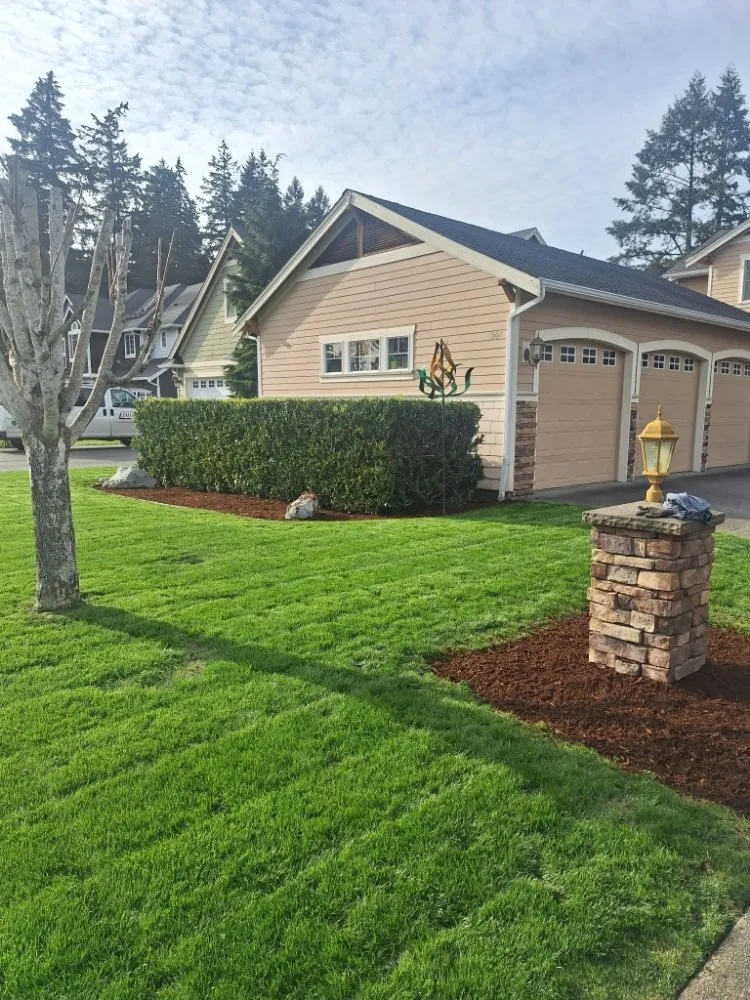 Trusted garden landscaping in Lakewood, WA by Curiel Landscaping
