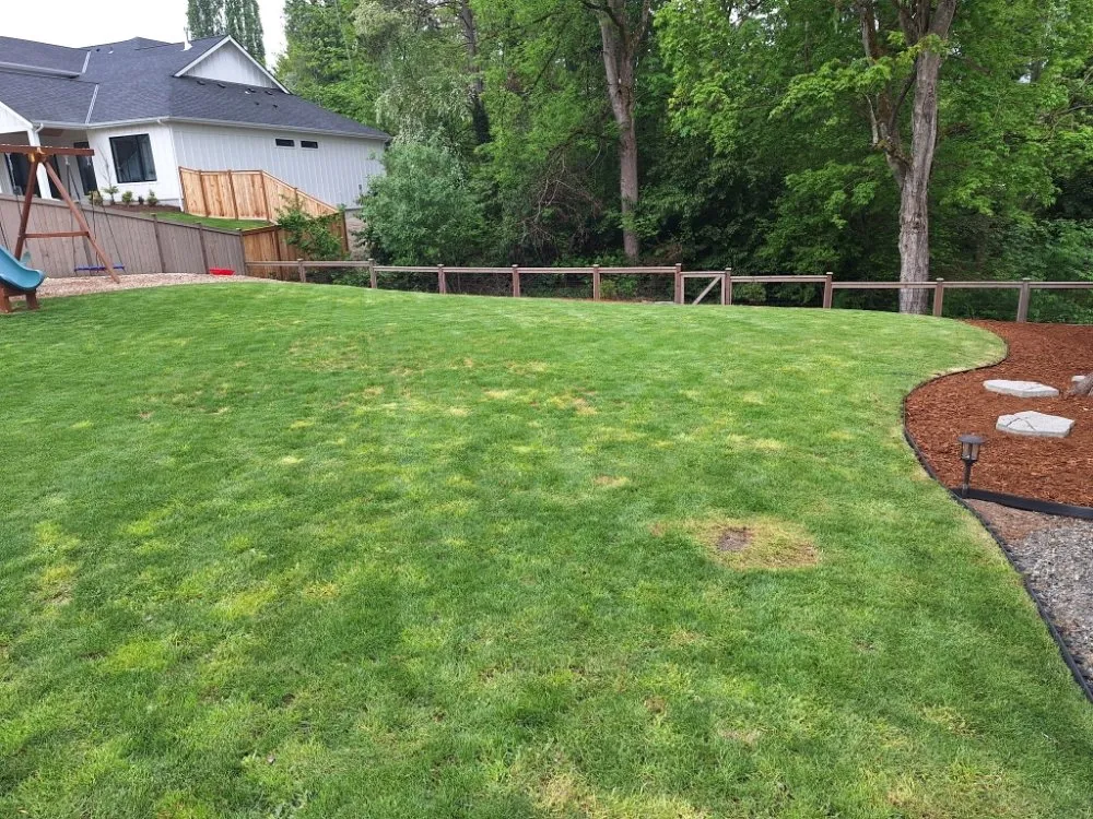 Local residential landscaping experts serving Lakewood, WA - Curiel Landscaping