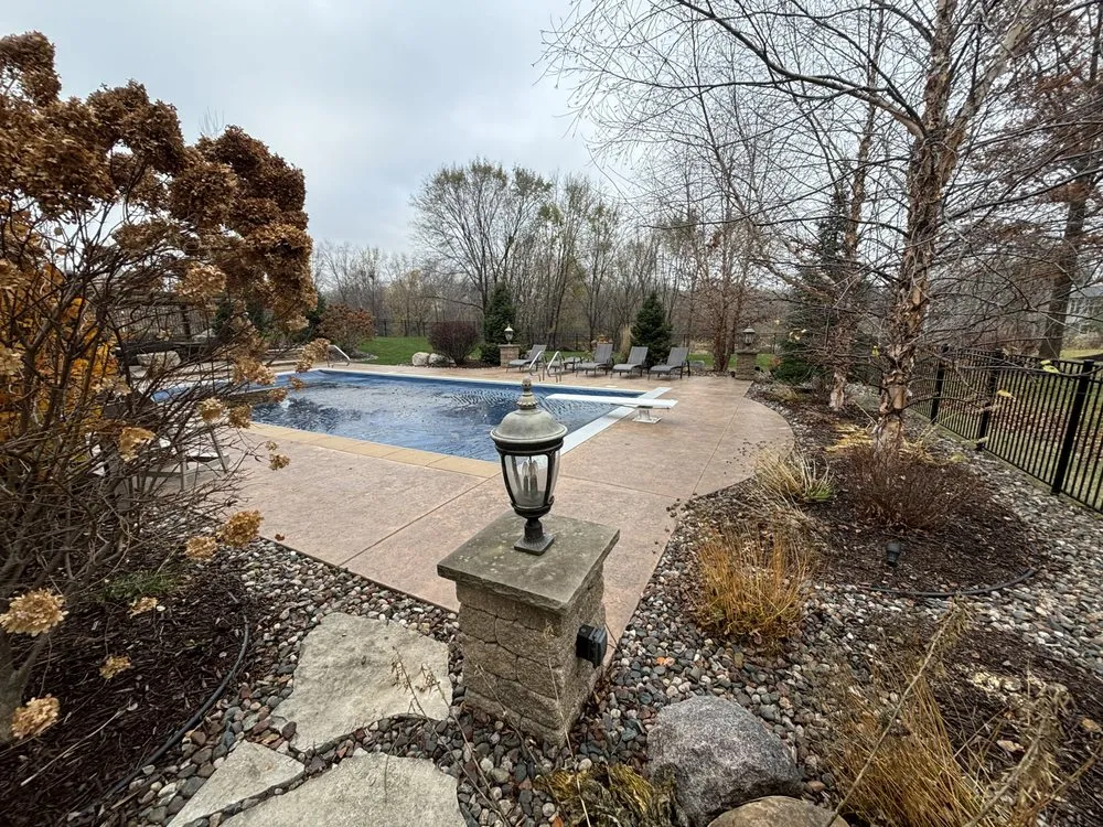 Top-rated yard maintenance in Prior Lake, MN by Curran Services