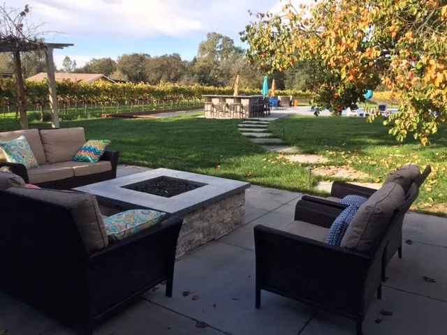Custom outdoor landscaping in Santa Rosa, CA by Curry Landscaping