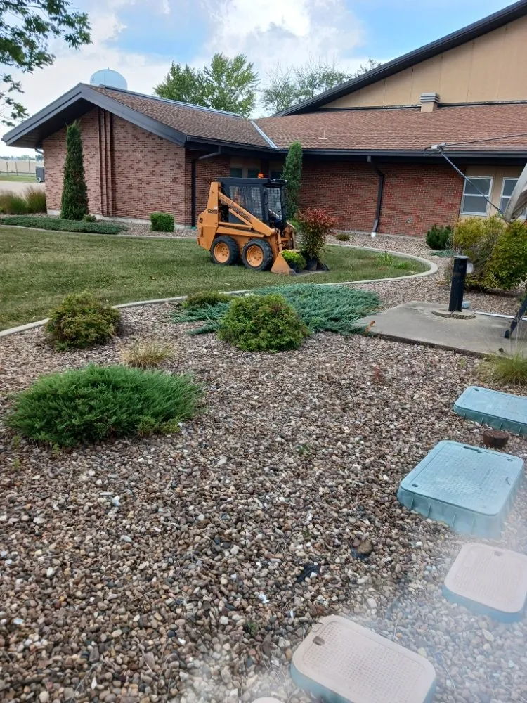 Top-rated residential landscaping in La Plata, MO by Curtis Contracting