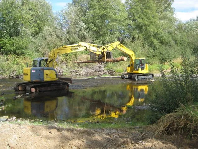Professional residential landscaping experts serving Brownsville, OR - Curtis Excavation