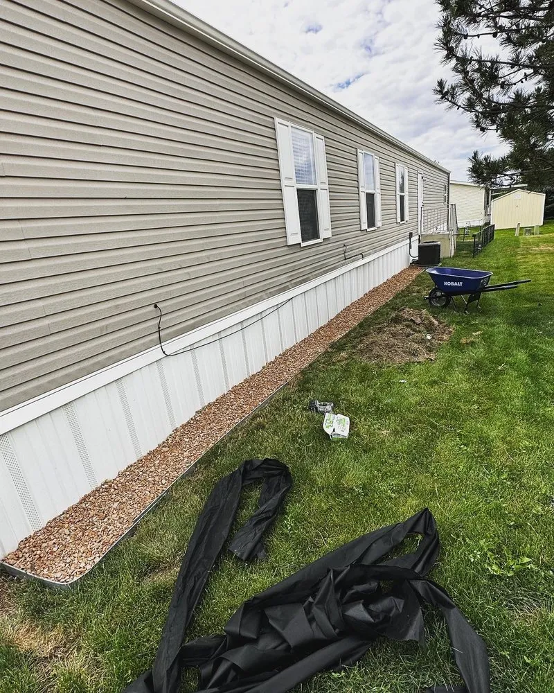 Reliable yard cleanup service experts serving Grand Junction, CO - Curtis Landscape