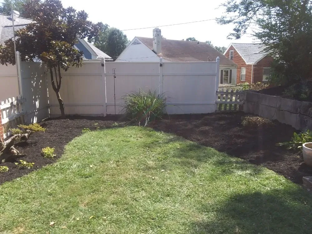 Affordable yard maintenance in Piney Flats, TN - Curtis Lawn Maintenance