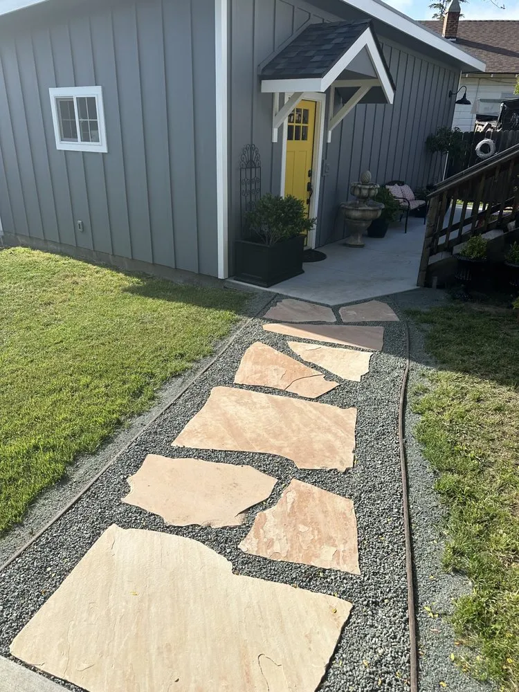 Expert yard cleanup service with custom design in San Luis Obispo, CA by Cusick Larry Landscape Management