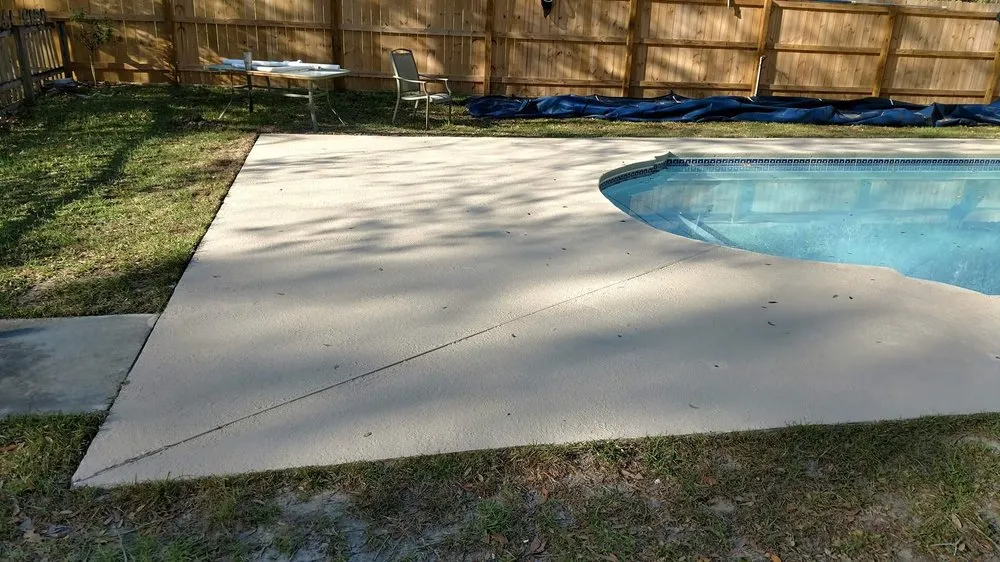 Custom lawn mowing service in Lake City, FL by Custom Acres Lawn Services