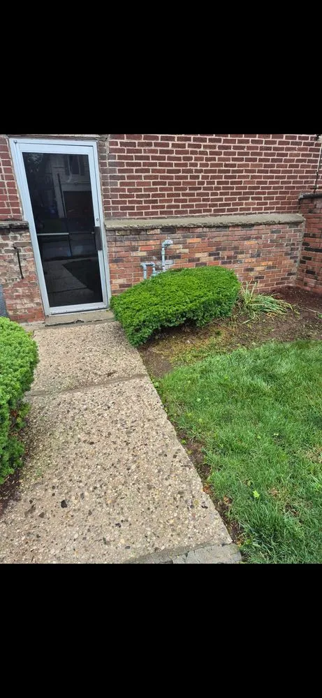 Custom landscape design for beautiful yards in Bloomfield, NJ by Custom care Property Services