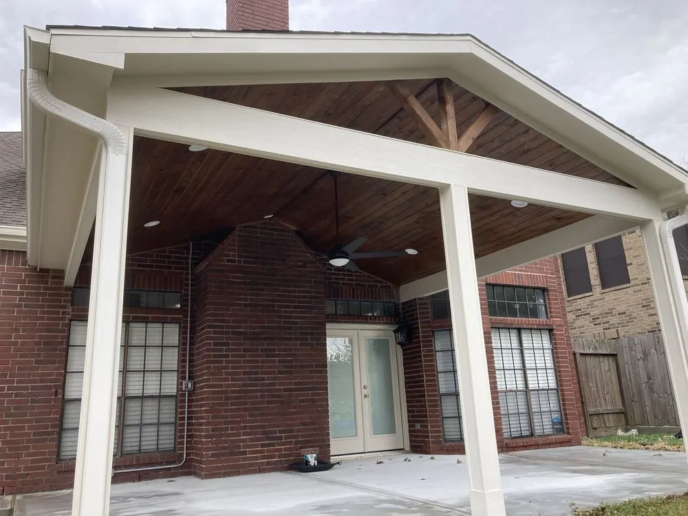 Expert lawn mowing service in League City, TX - Custom Courtyards Design and Landscaping