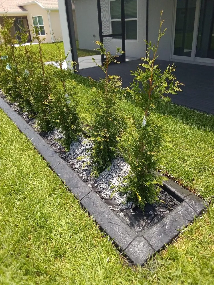 Local landscaping services in Dunnellon, FL - Custom Creations Curbing & Landscaping