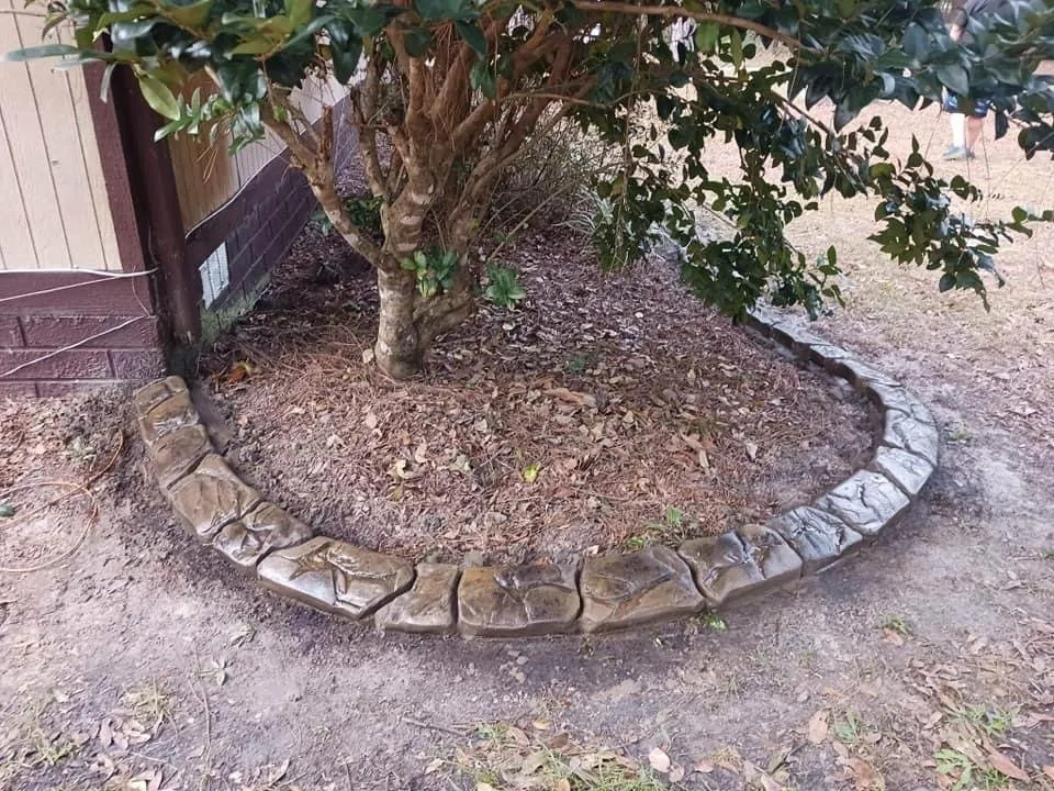 Reliable landscaping services in Dunnellon, FL - Custom Creations Curbing & Landscaping