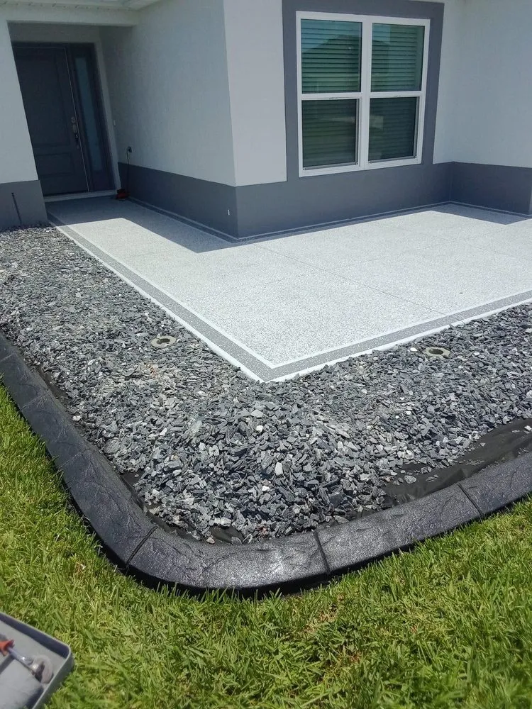 Trusted garden landscaping experts serving Dunnellon, FL - Custom Creations Curbing & Landscaping