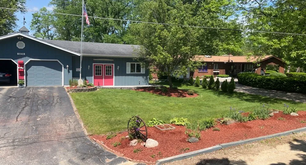 Reliable landscape installation experts serving Crown point, MI - Custom Creeks