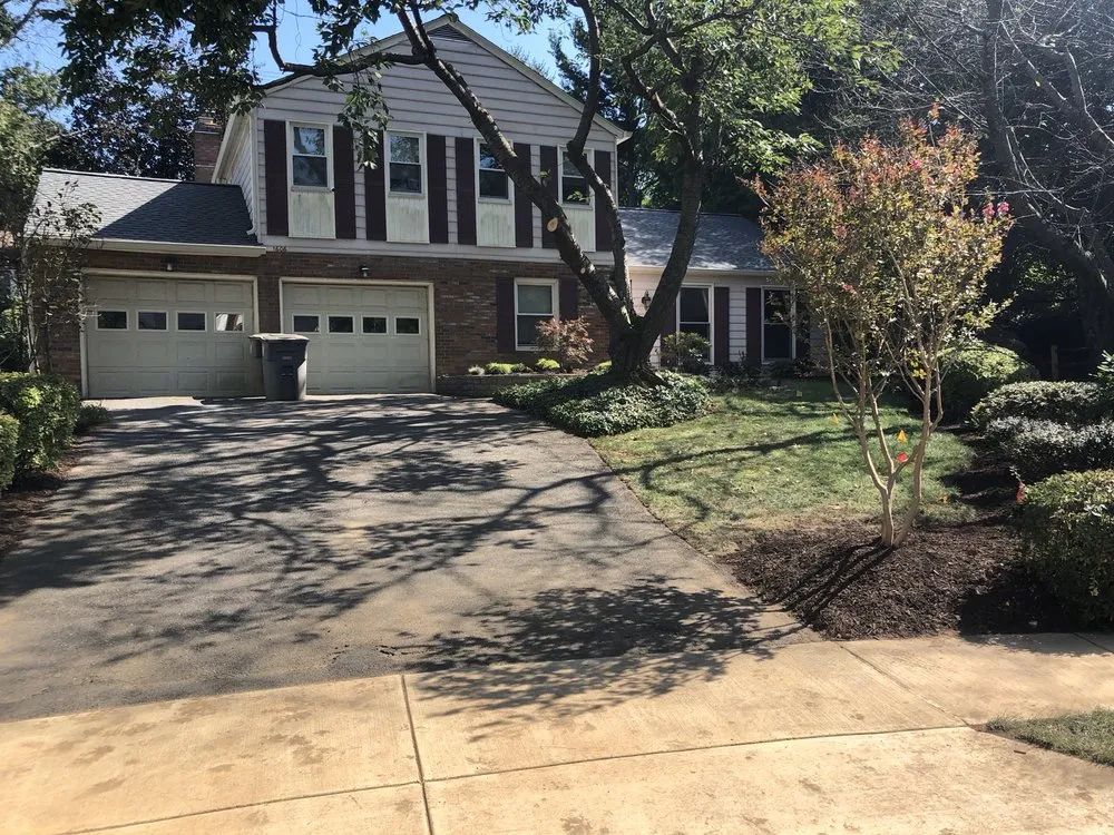 Top-rated residential landscaping experts serving Mount Airy, MD - Custom Cuts Landscape Design