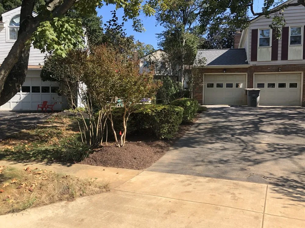 Reliable lawn mowing service experts serving Mount Airy, MD - Custom Cuts Landscape Design