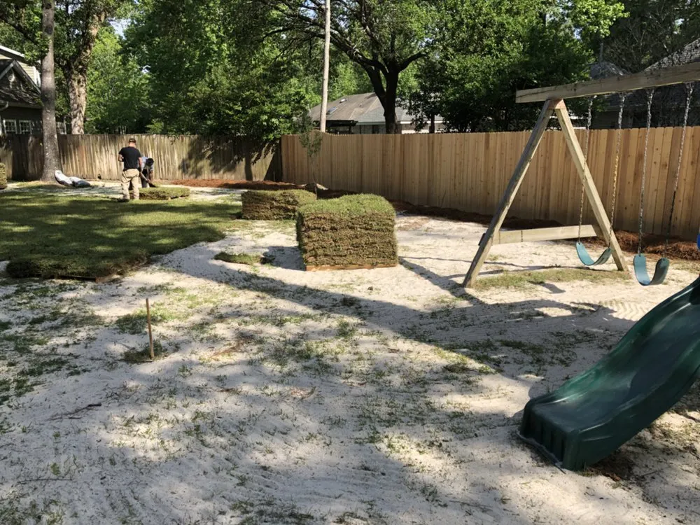 Trusted garden landscaping in Madisonville, LA - Custom Design Landscaping