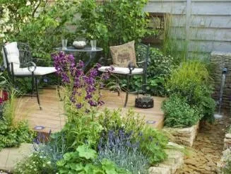 Affordable landscaping services experts serving Elgin, IL - Custom Dreams Landscape And Brick