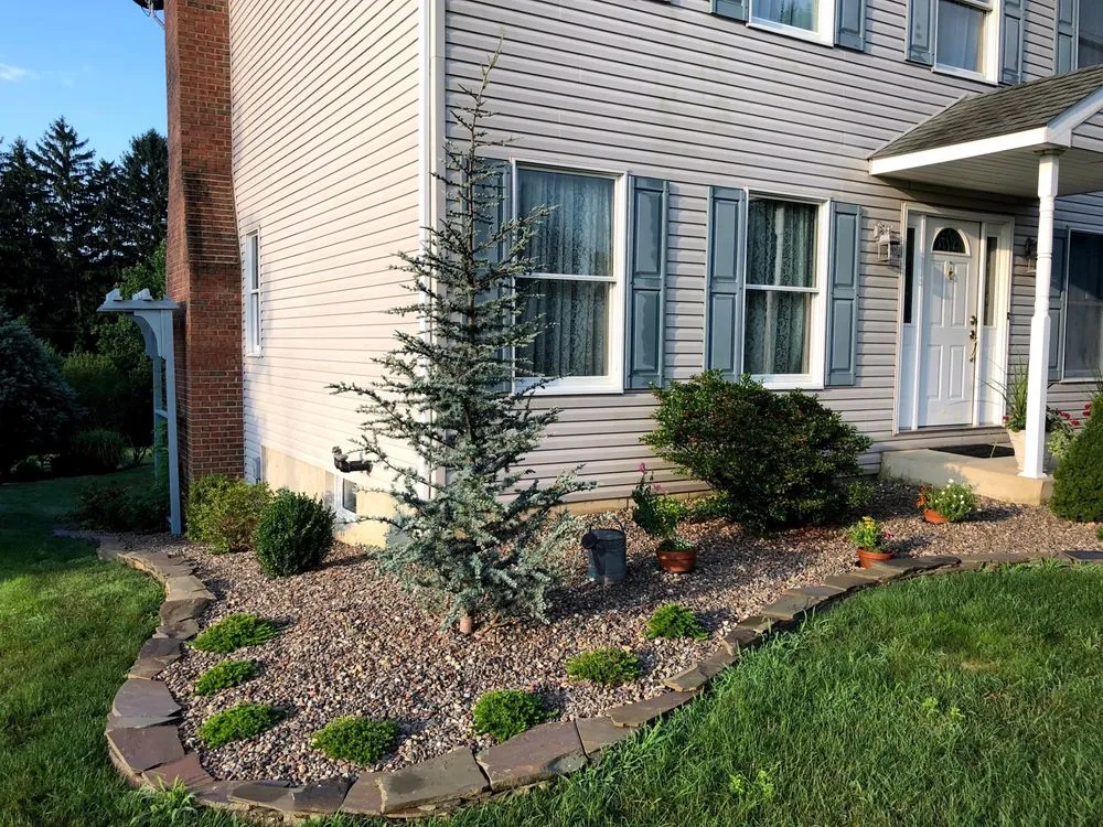 Affordable landscaping services with custom design in Lehighton, PA by Custom DreamScapes & General Construction