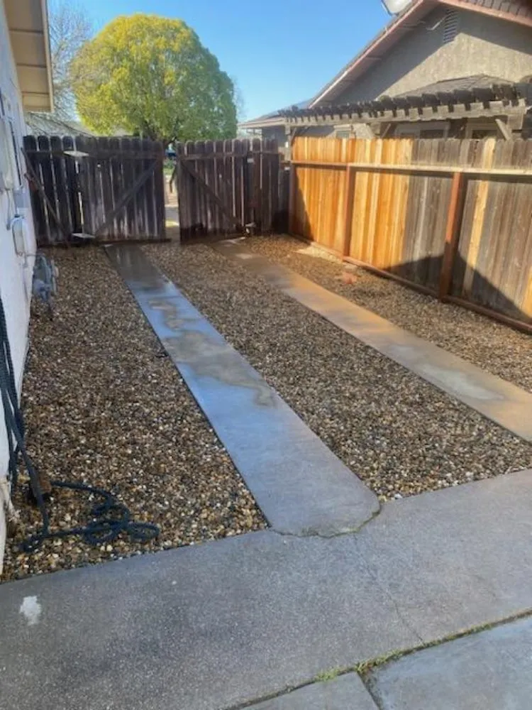 Trusted lawn care service experts serving Patterson, CA - Custom Edge Landscape Construction