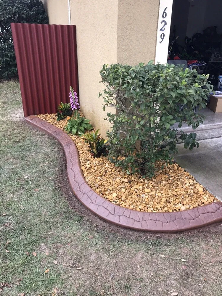 Expert yard cleanup service for residential properties across Haines City, FL - Custom Edge Landscape Curbing