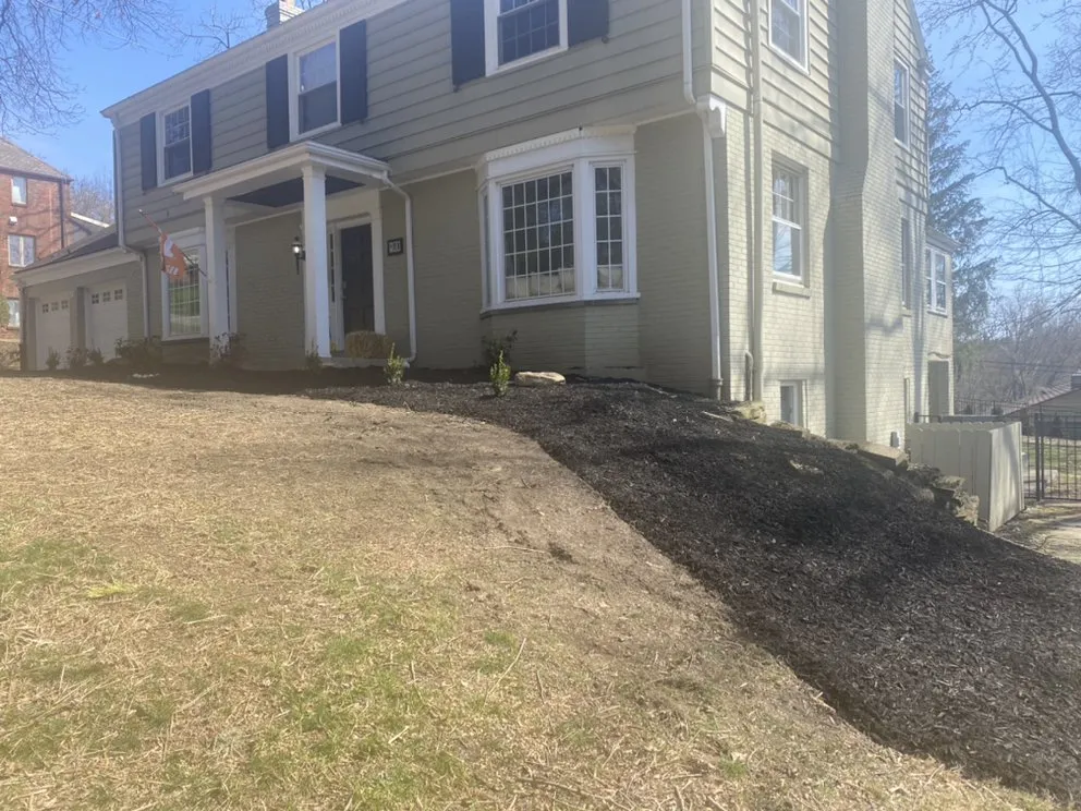 Affordable residential landscaping in Bethel Park, PA - Custom Edge Lawn And Landscape