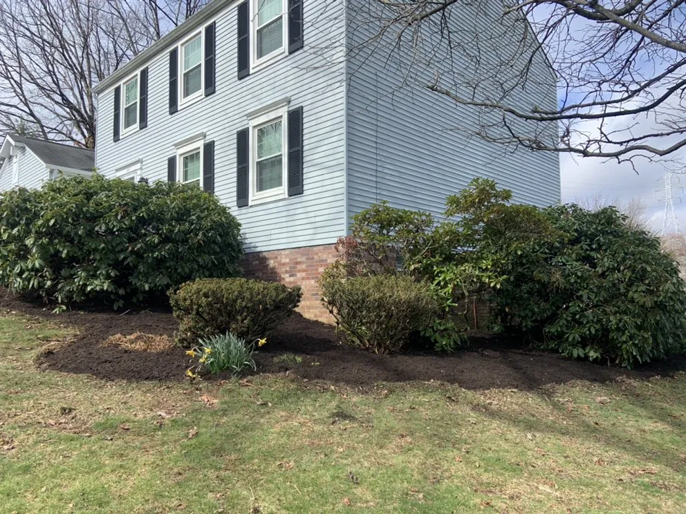 Trusted landscape design in Bethel Park, PA - Custom Edge Lawn And Landscape