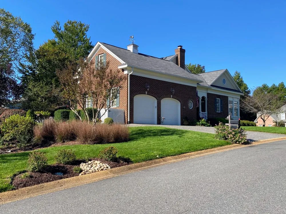 Trusted garden landscaping experts serving Yorktown, VA - Custom Gardens