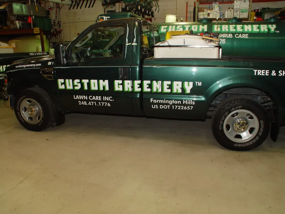 Local garden landscaping in Farmington Hills, MI - Custom Greenery Lawn Care