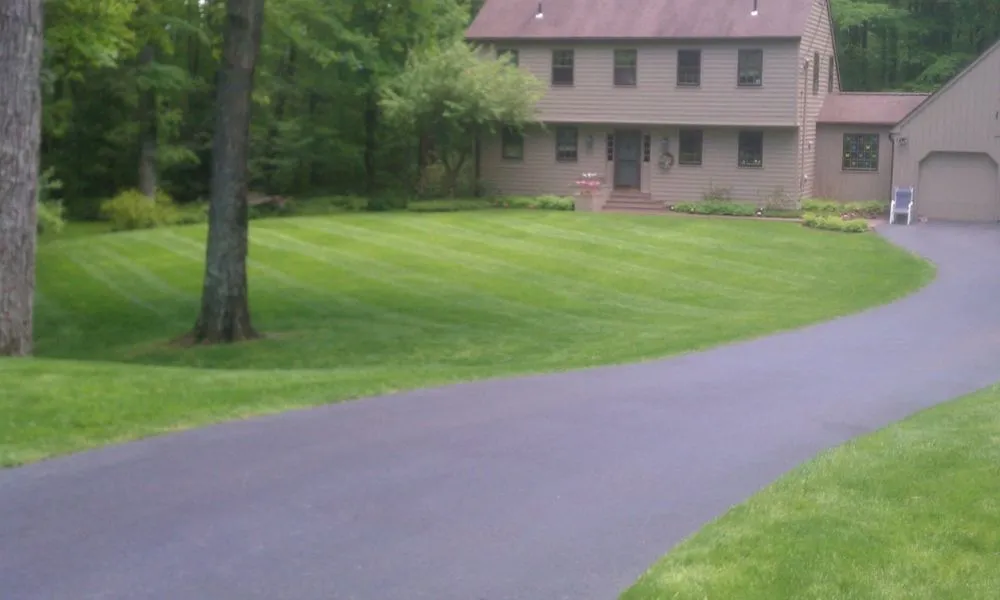Local lawn care service in Prospect, CT - Custom Grounds