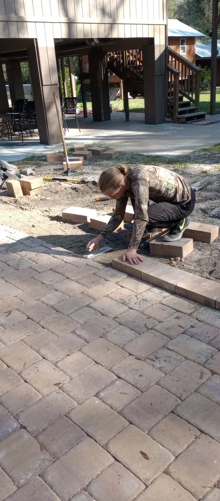 Top-rated lawn mowing service experts serving Lake City, FL - Custom Landscape Experts