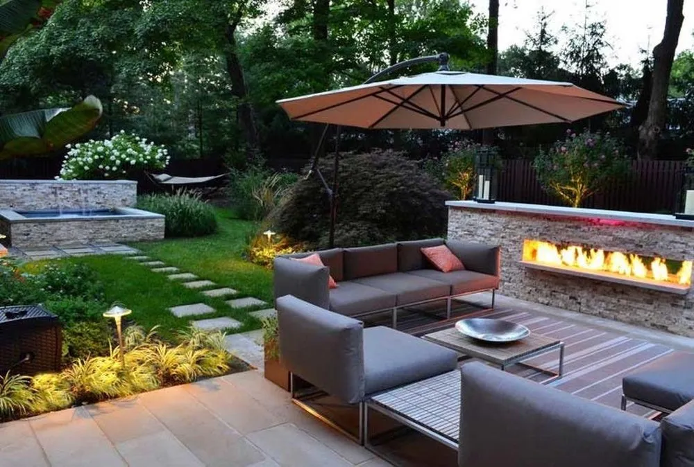 Affordable lawn mowing service experts serving Decatur, IL - Custom Landscapes