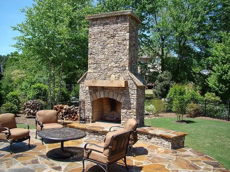 Affordable landscape installation in Greenviile, SC - Custom Landscaping and Design Inc.