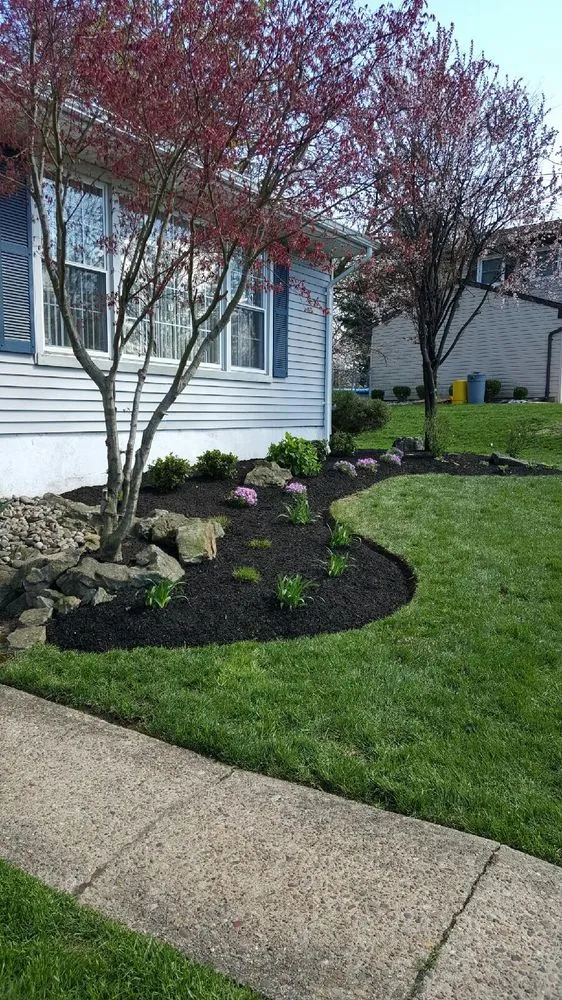 Custom landscape design in Monroe Township, NJ - Custom Landscaping and Lawncare